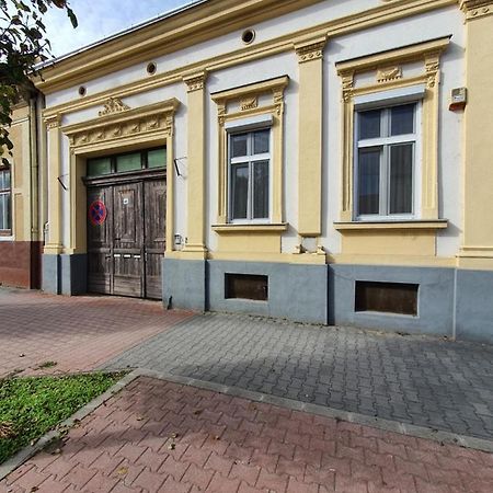 Belvarosi Exkluziv Loft Debrecen Eksteriør billede